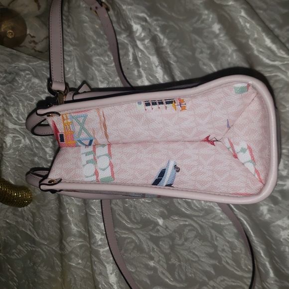 Michael Kors Mirella Jet Set Mini - Picture 6 of 8